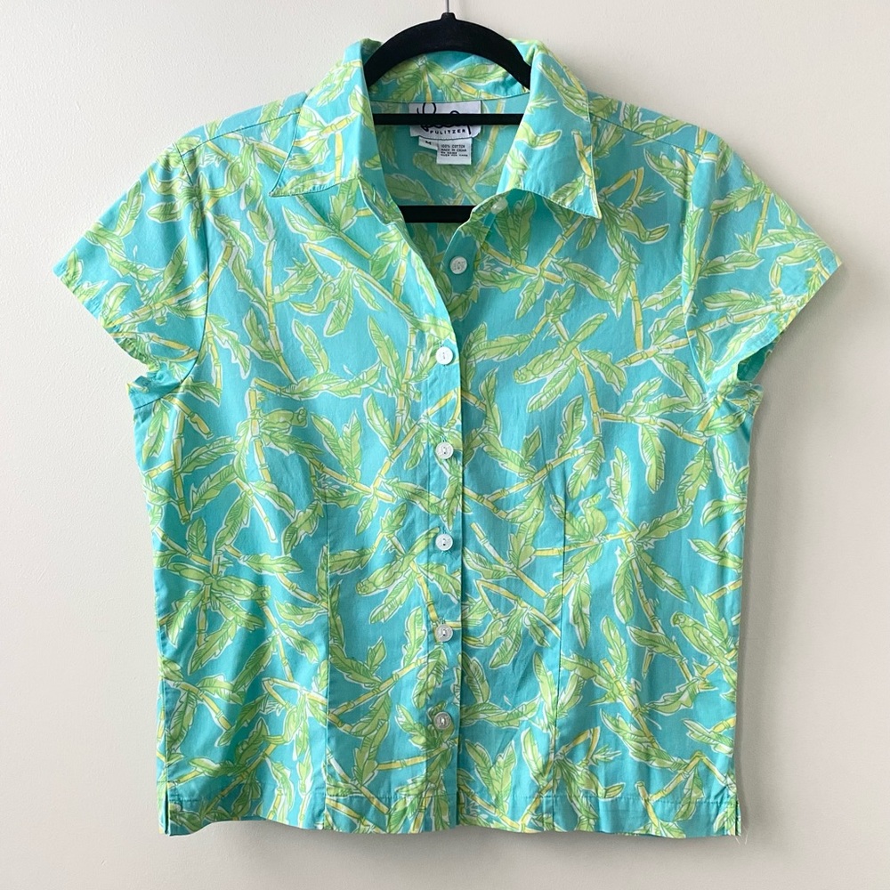 Lilly Pulitzer Green Leaf Short Sleeve Button Down Top